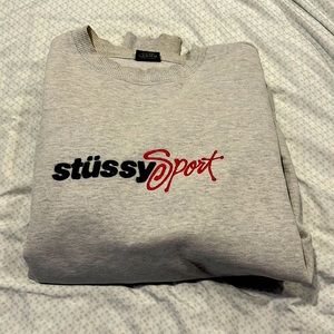 MEDIUM STUSSY SWEATSHIRT | COMPLETELY AUTHENTIC | WORN ONLY ONCE